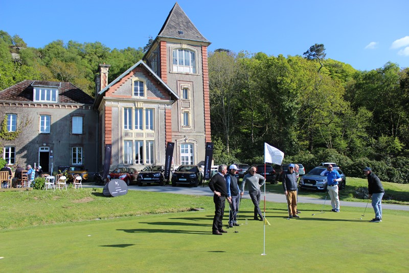 Cherbourg 9 Holes